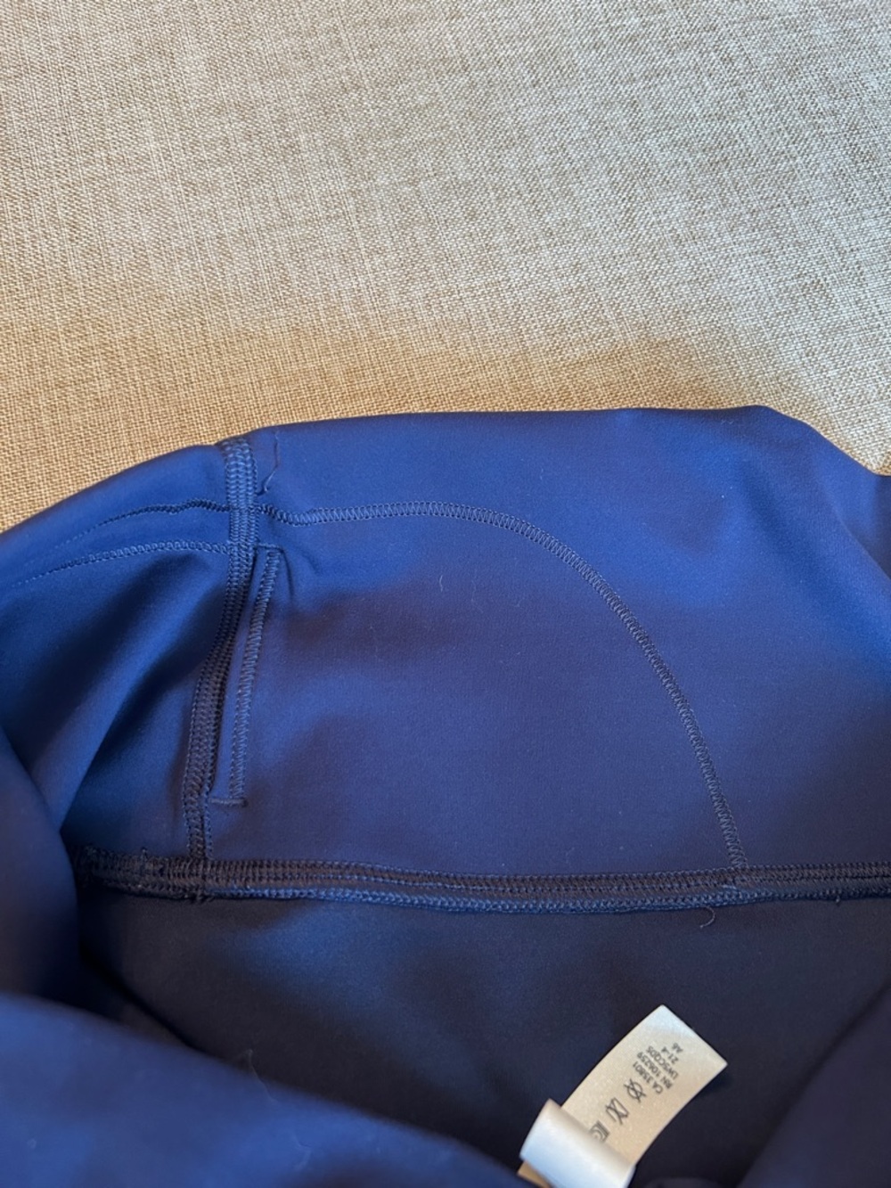 lululemon Wunder Train High-Rise Tight 25" size 18 - Picture 5 of 6
